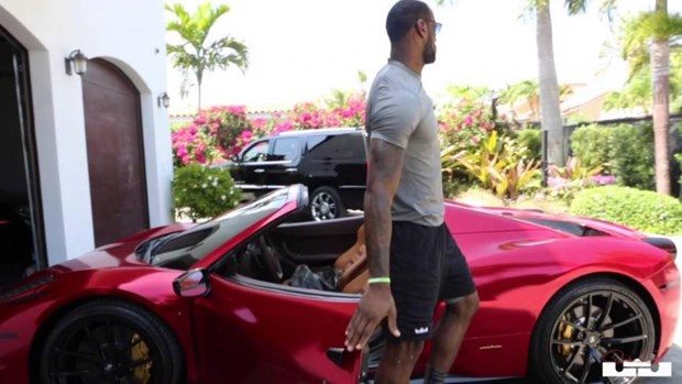 NBA oyuncularının otomobilleri