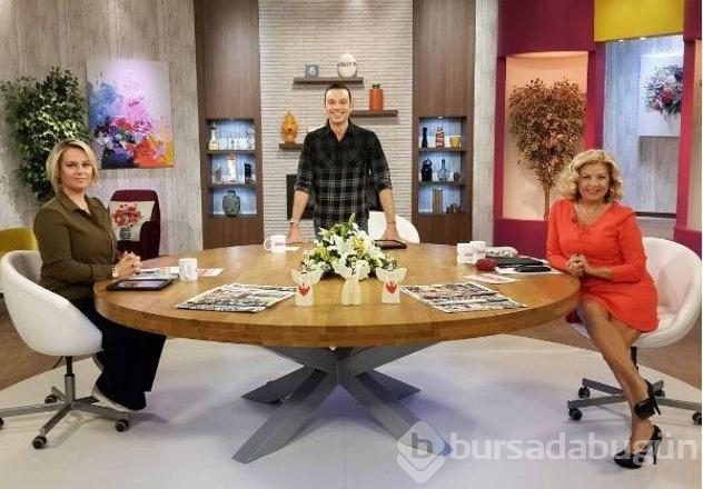Cem Yılmaz'dan 'Kürk Mantolu Madonna' tweeti