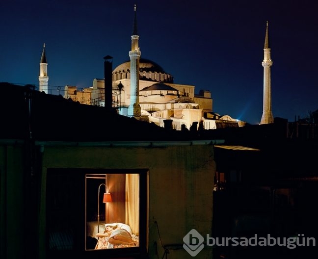 Gözetleyip fotoğraflarını çekti!