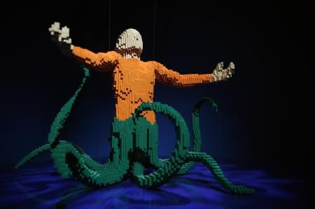 Lego'dan yapılmış süper kahramanlar 