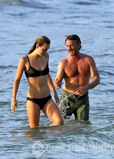 Sean Penn ve genç sevgilisi