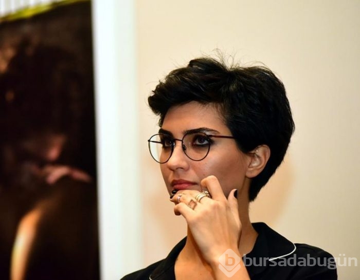 Tuba Büyüküstün'den sette kriz iddiasına açıklama