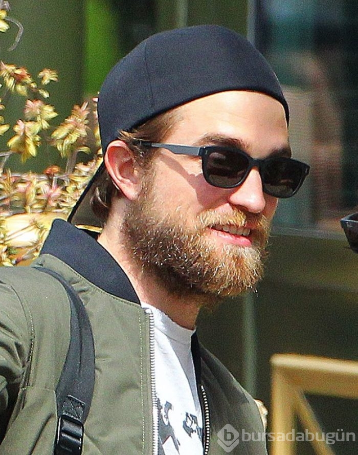 Robert Pattinson'dan sakal itirafı