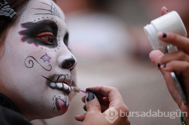 Meksika'da 'Ölülerin Günü' festivali