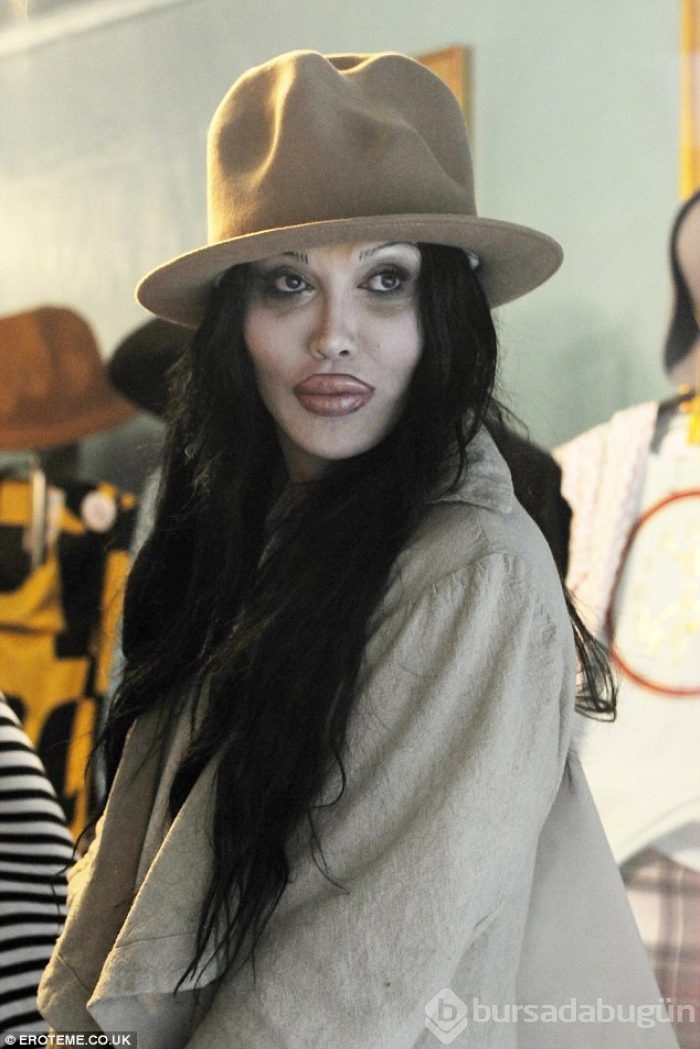 Ünlü şarkıcı Pete Burns yaşamını yitirdi