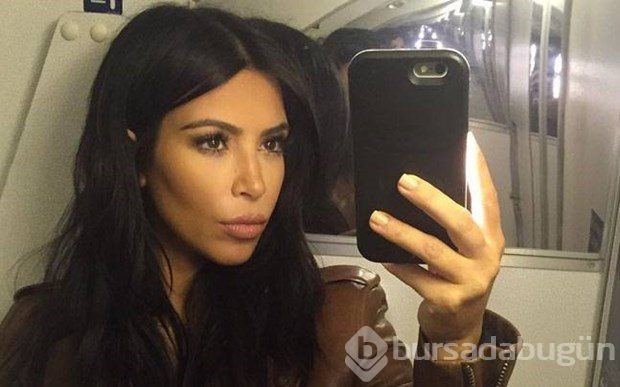 Ünlüler de selfie sever