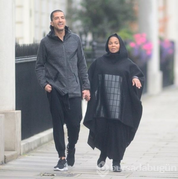 Janet Jackson tesettüre girdi