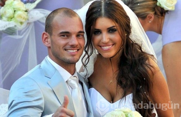 Sneijder çifti yeni evine taşındı