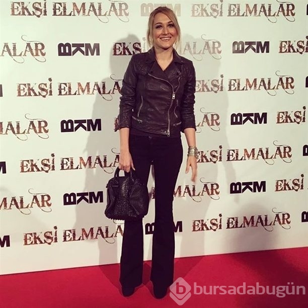 Ekşi Elmalar'ın galasında ünlüler geçidi