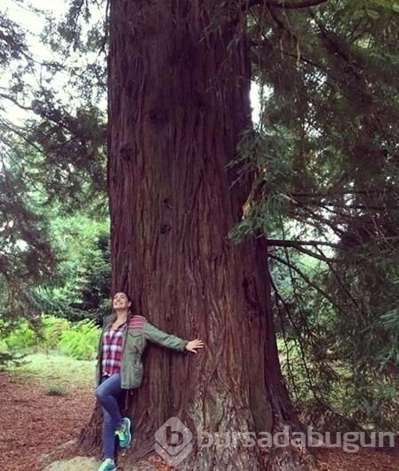 Ünlü manken Kelly Brook kasabada yaşamaya başladı