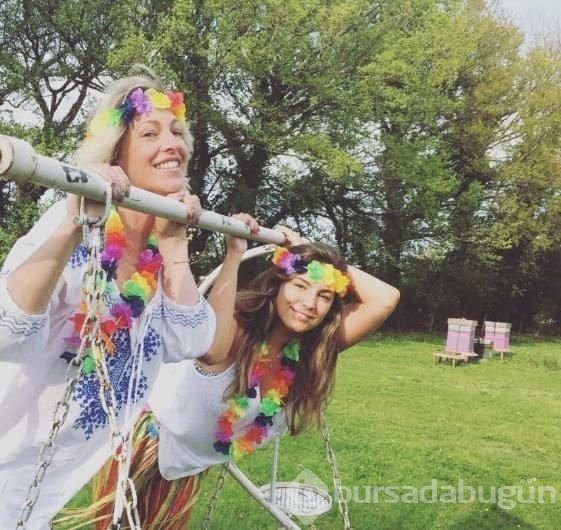 Ünlü manken Kelly Brook kasabada yaşamaya başladı