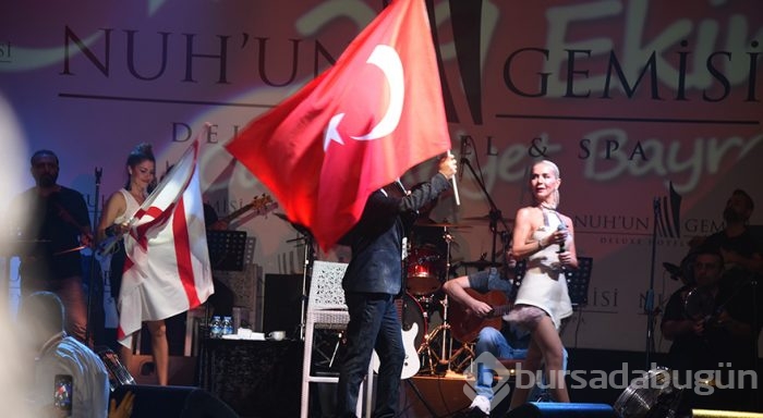 Gelin kaynana karşı karşıya