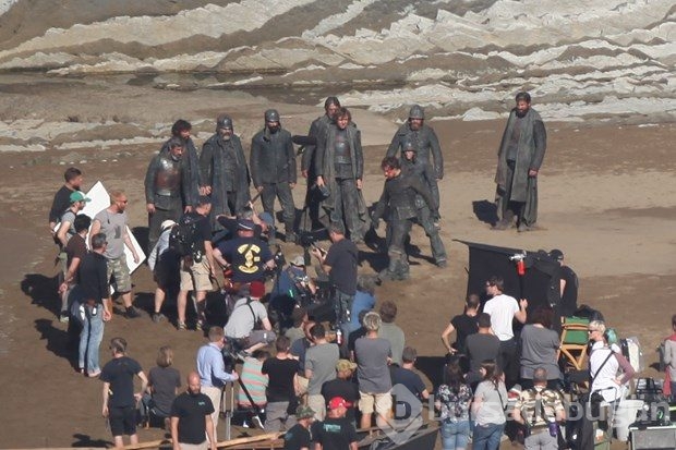 Game of Thrones'ta tansiyon yükseliyor (Setten yeni görüntüler)