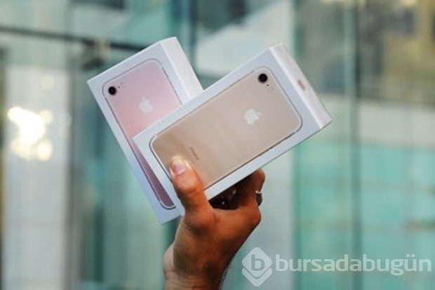 iPhone 7 için adını değiştirdi