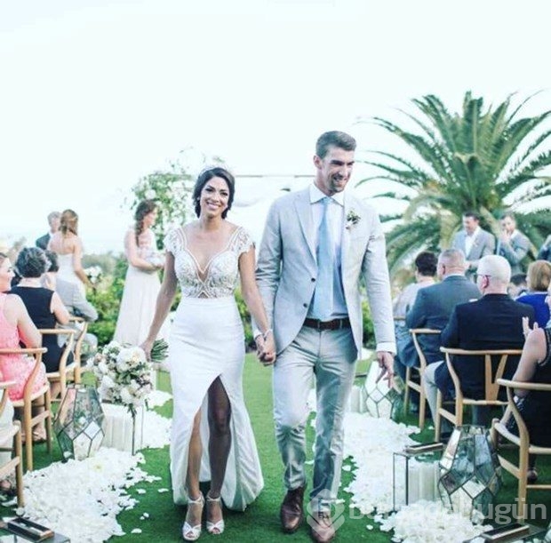 Michael Phelps'in gizli düğününden ilk fotoğraf