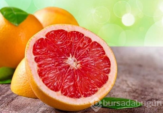 Bakın sigaraya ne yapıyor?