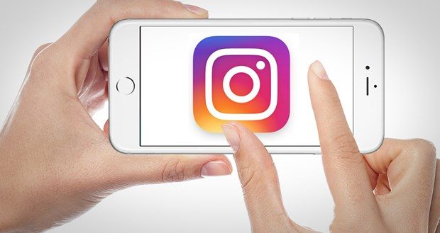Instagram'da alışveriş dönemi