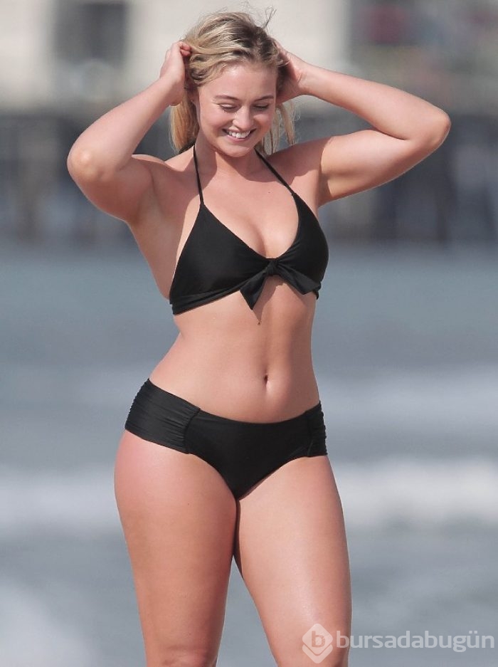 Iskra Lawrence Swimsuit