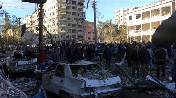 Diyarbakır Bağlar'da patlama (4 Kasım 2016)