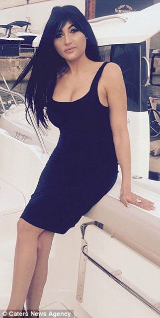 Kardashian'a benziyor diye...