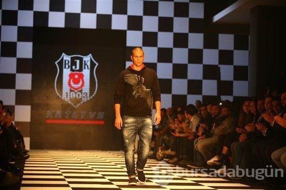 Ünlüler Beşiktaş için podyumda
