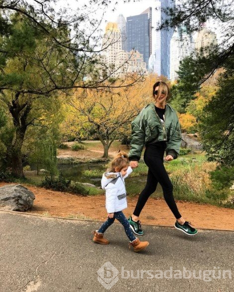 Şeyma Subaşı ve kızının New York stili