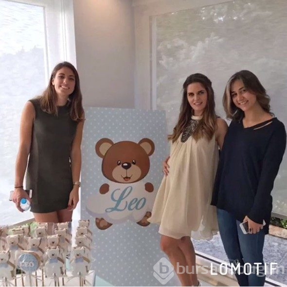İpek Özkök oğlu için babyshower yaptı