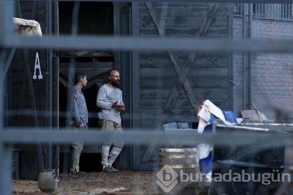 Bergüzar Korel: Klavye başında herkes konuşur!