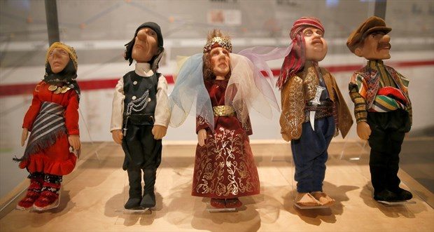 Tek ve çok sergisi Türkiye'deki üretim tarihine ışık tutuyor