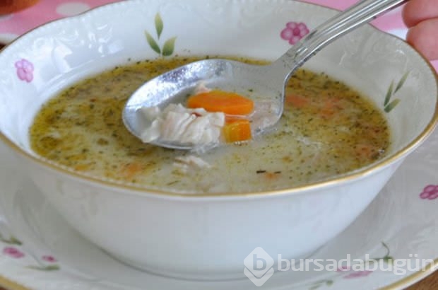 Tavuk suyuna çorbanın yararları saymakla bitmiyor