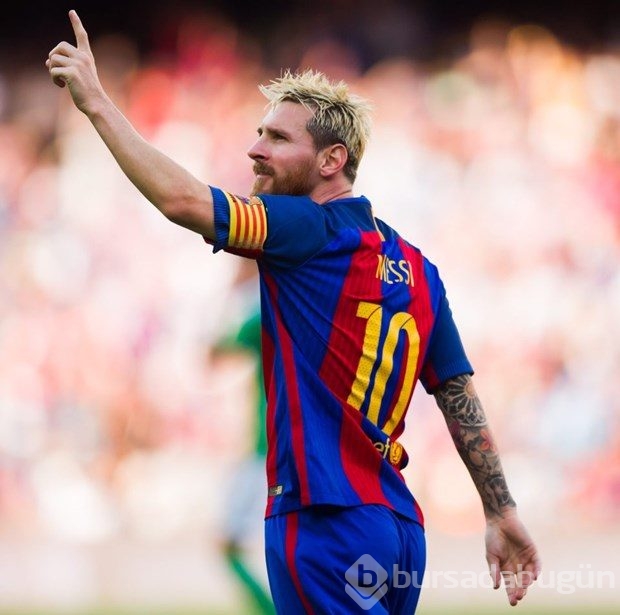 Lionel Messi çakma Justin Bieber'a döndü
