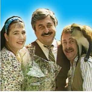 ''Yıllar geçse de üstümüzden bu kalp seni unutur mu?''