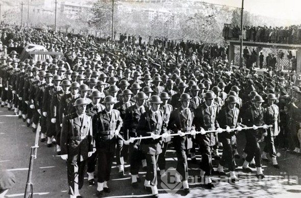 Atatürk'ün cenazesinden hiç görülmeyen fotoğraflar
