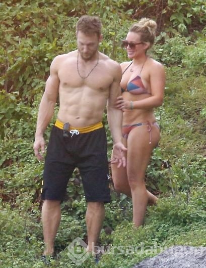 Hilary Duff'a aşk yaradı