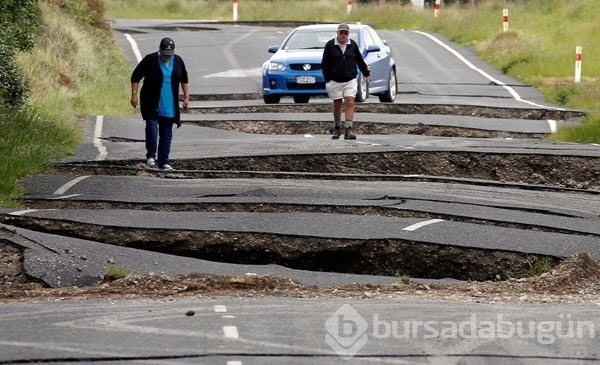 Depremin korkutan fotoğrafları