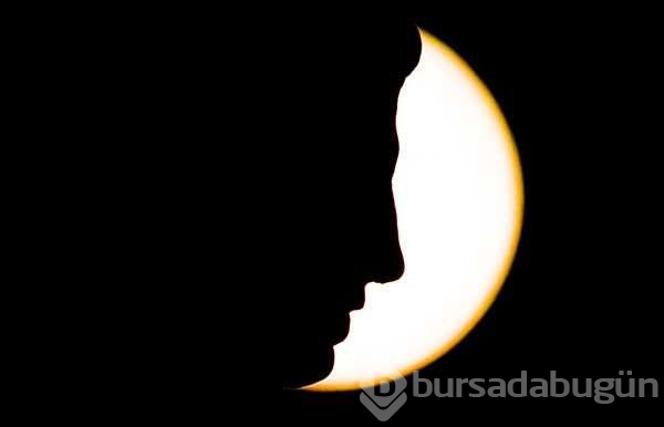 'Süper Ay' dünyayı büyüledi