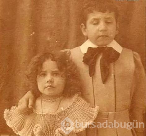En garip gelenek! Ölülerle çektirilen fotoğraflar