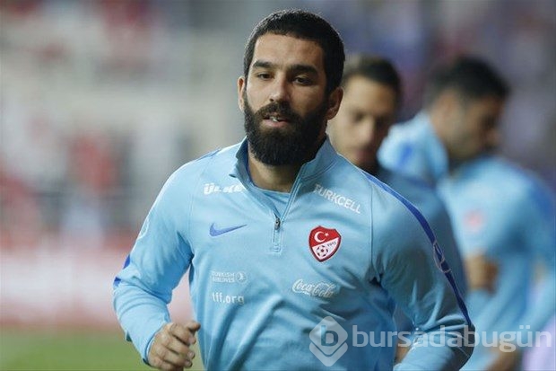 Arda Turan ile Ebru Şallı'nın yazışmaları ortaya çıktı!
