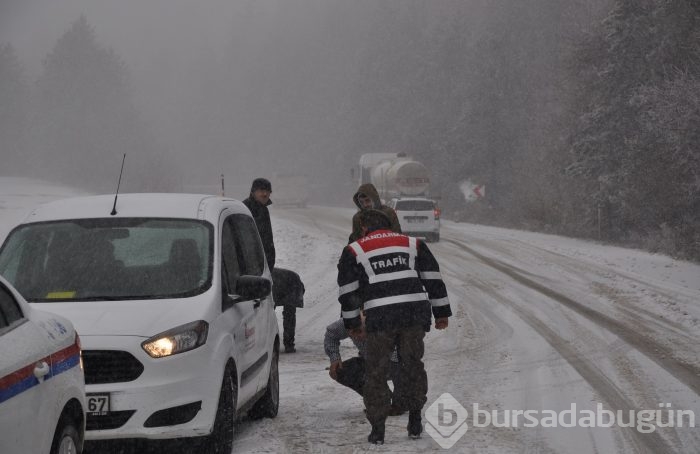Kar Bursa'da yüzünü gösterdi!