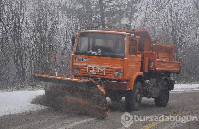 Kar Bursa'da yüzünü gösterdi!