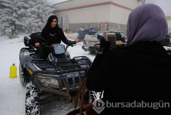 Kar Bursa'da yüzünü gösterdi!