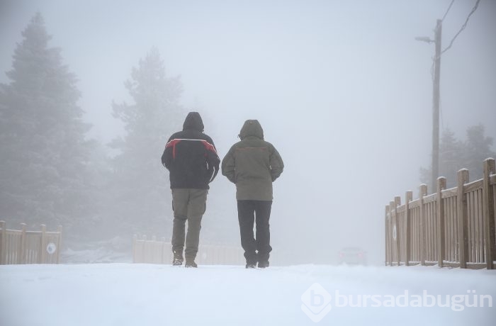 Kar Bursa'da yüzünü gösterdi!