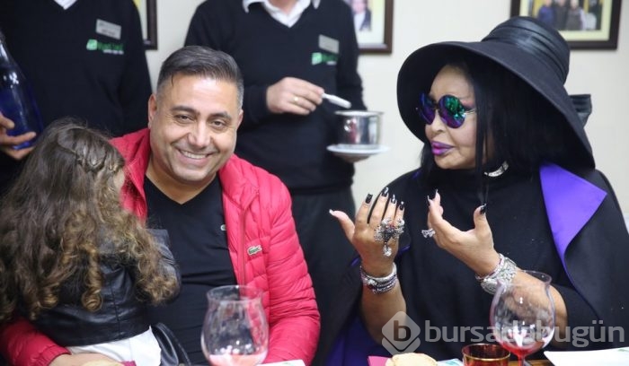 Bülent Ersoy: Doğurabilseydim kızım olsun isterdim