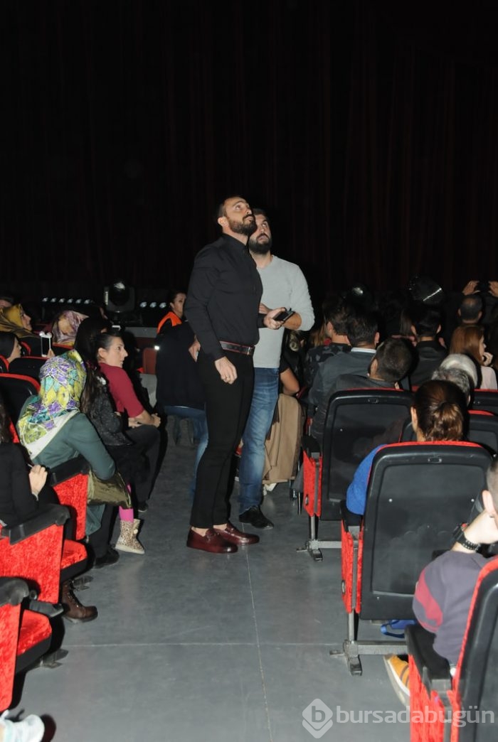 Demet Akalın'dan ezeli rakibi Hande Yener'e yanıt