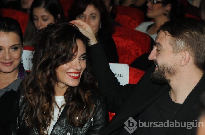 Demet Akalın'dan ezeli rakibi Hande Yener'e yanıt