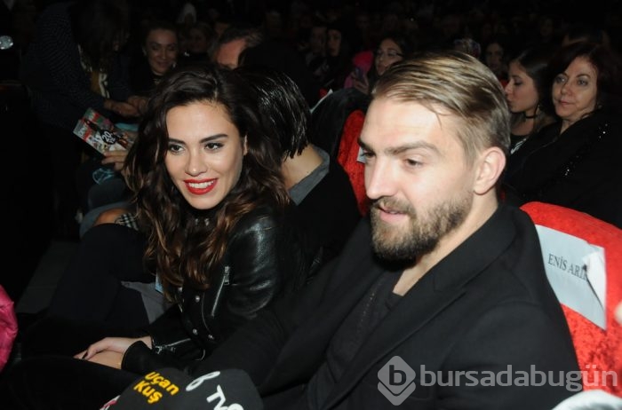 Demet Akalın'dan ezeli rakibi Hande Yener'e yanıt