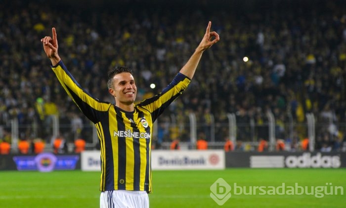 İşte Robin van Persie'yi dirilten kadın
