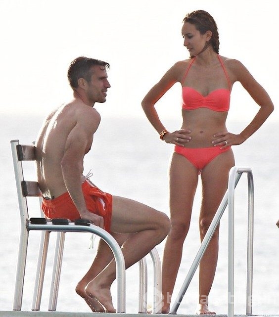 İşte Robin van Persie'yi dirilten kadın