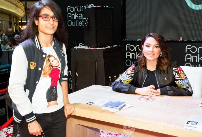 Ankara'da Hadise izdihamı!