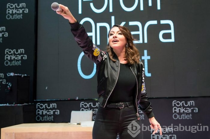 Ankara'da Hadise izdihamı!